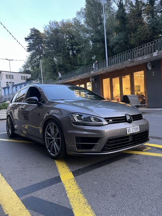 VW Golf VII R Var