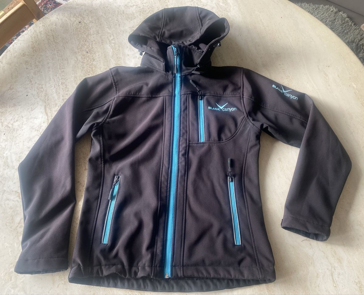 Giacche: Softshelljacke Black Canyon, Gr. 36 – Usato da Kreuzlingen venduto da nik_d2fj