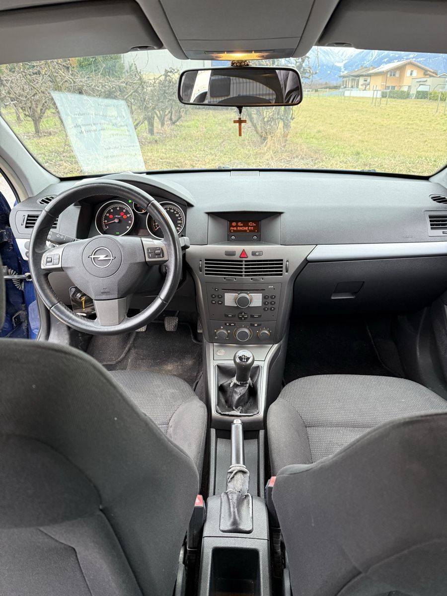 Opel Autos: Opel Astra – Gebraucht aus Sion von inf_hh5q 7