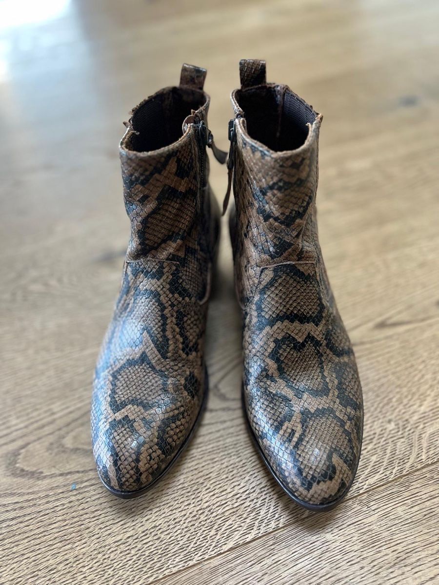 Scarpe da donna: Stiefeletten mit Schlagenprint – Usato da Bern venduto da ulo_1 1