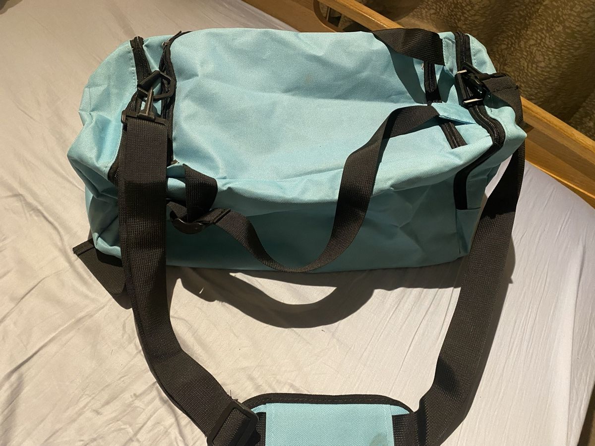 Borse da donna: Reisetasche 47x20x22cm – Usato da Seewen SZ venduto da shaky01 1