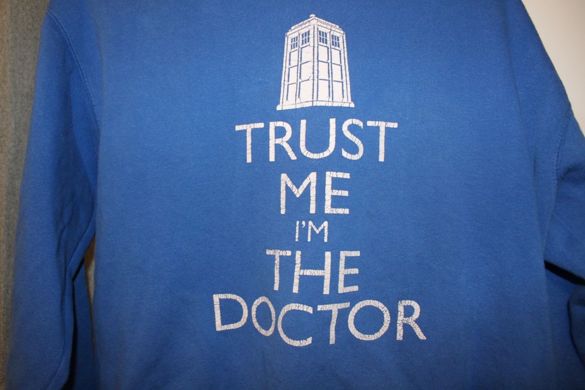 Maglioni & Felpe: Pull Doctor Who bleu imprimé – Usato da Rue venduto da Juliechaillet99 1