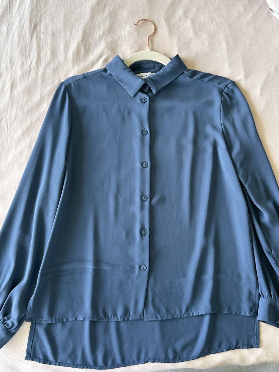 Camicette: Blaue Adele Altman Bluse – Nuovo (secondo la descrizione) da Zürich venduto da lu0_df5p