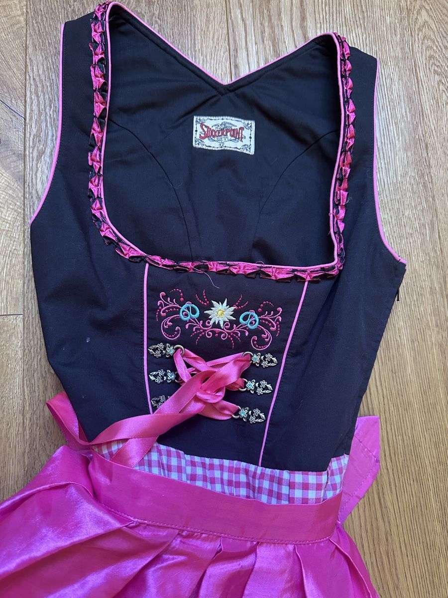 Robes: Dirndl Grösse 32 – D'occasion à Unteriberg par __Fox__ 4