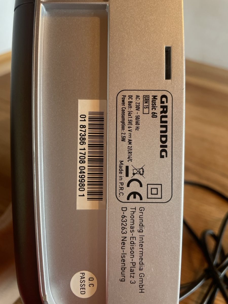 Grundig Radio: Grundig Radio – Usato da Freidorf TG venduto da ibipatria 2
