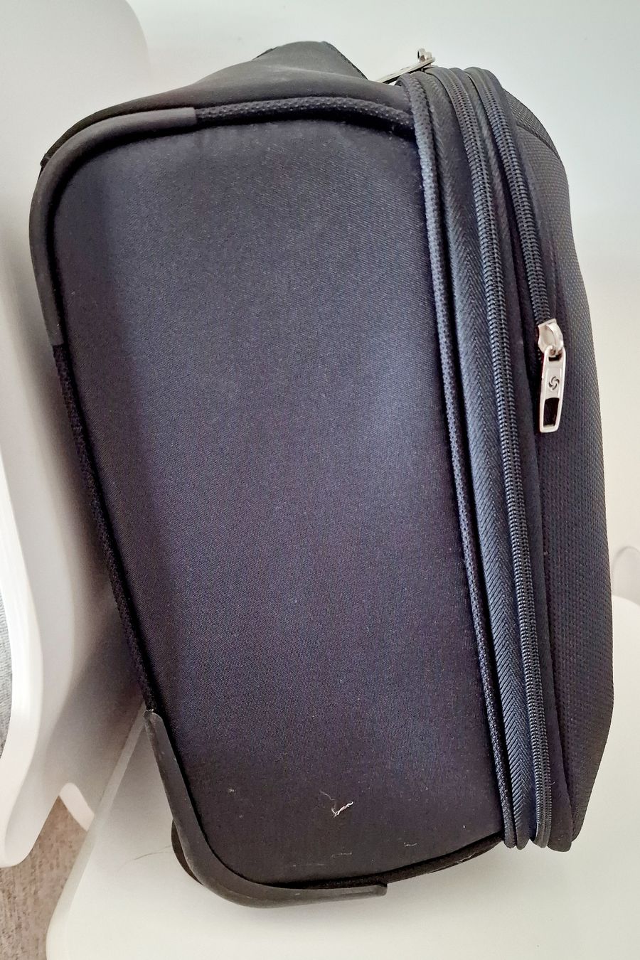 Samsonite Reisekoffer: kabinen koffer schwarz rollen samsonite – Neu (gemäss Beschreibung) aus wetzikon von Bestedienste 1