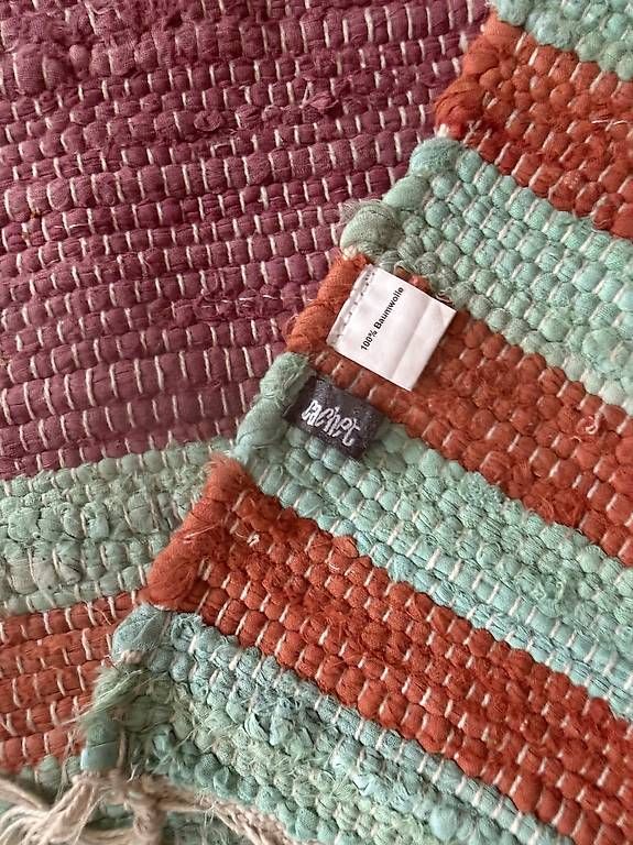Teppiche: Teppich – Gebraucht aus Avegno von CaVal13 3