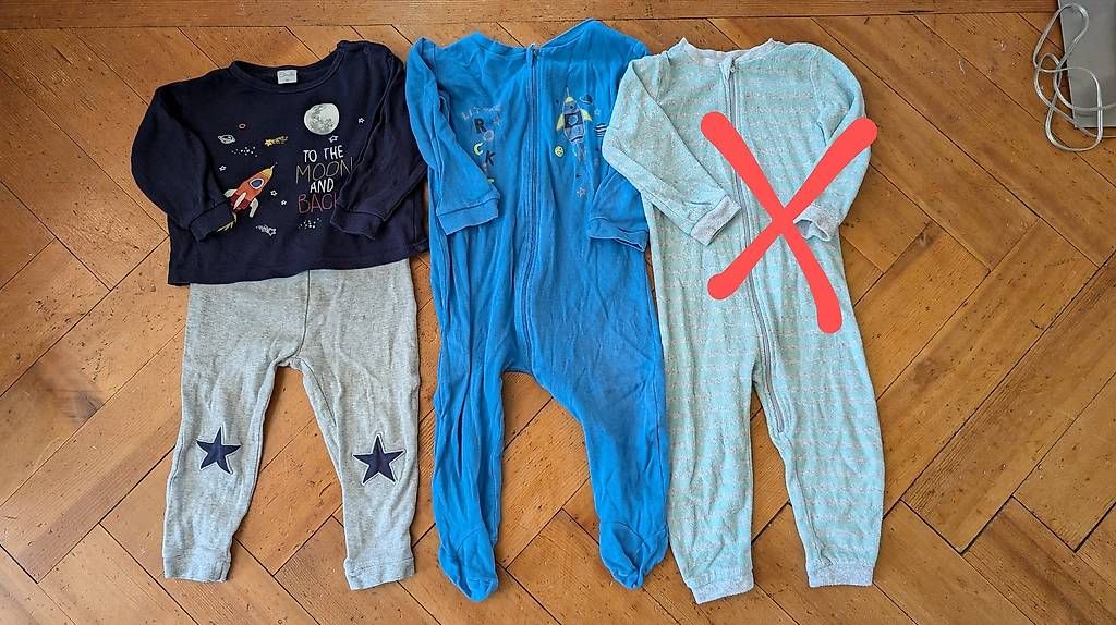 Pyjamas & Ähnliches: Pyjamas Gr. 92 – Gebraucht aus Zürich von FFinZH