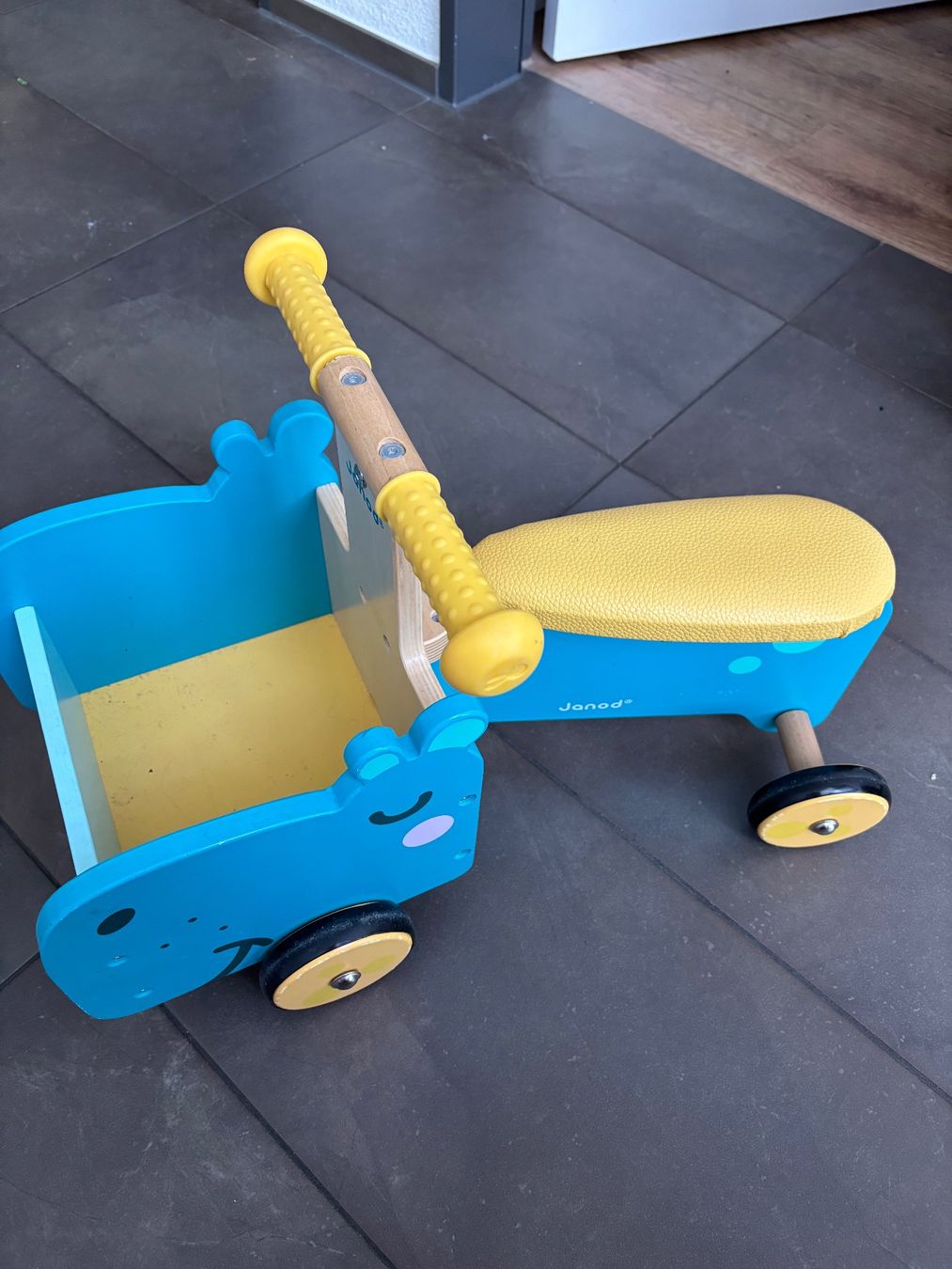 Janod Veicoli per bambini: Fahrzeug spielzeug – Usato da Root venduto da mel_8gqq