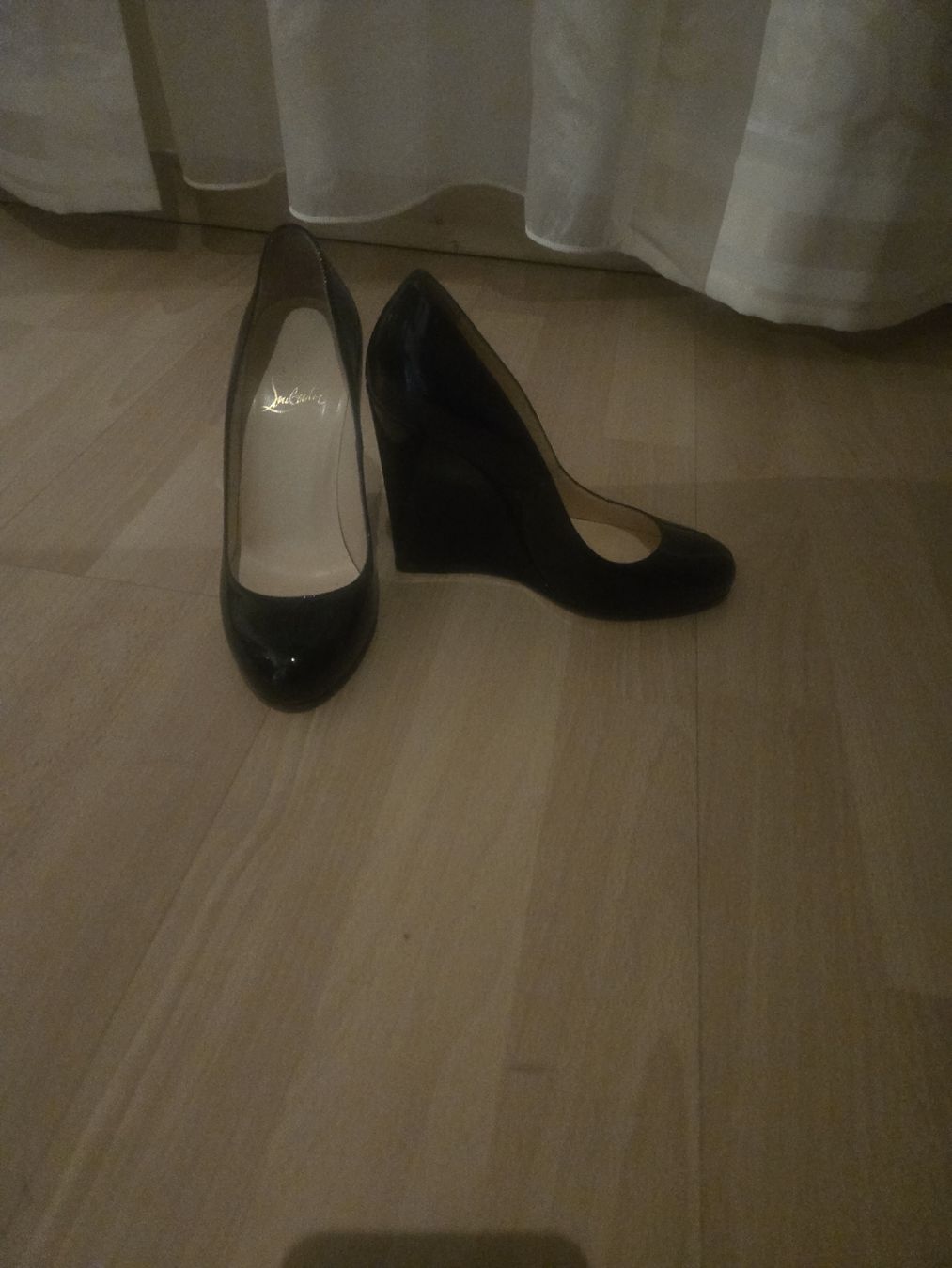 Scarpe da donna: Christian Louboutin  Lackschuh, Grösse 36.5 – Usato da Hirschthal venduto da mor_88mp 3