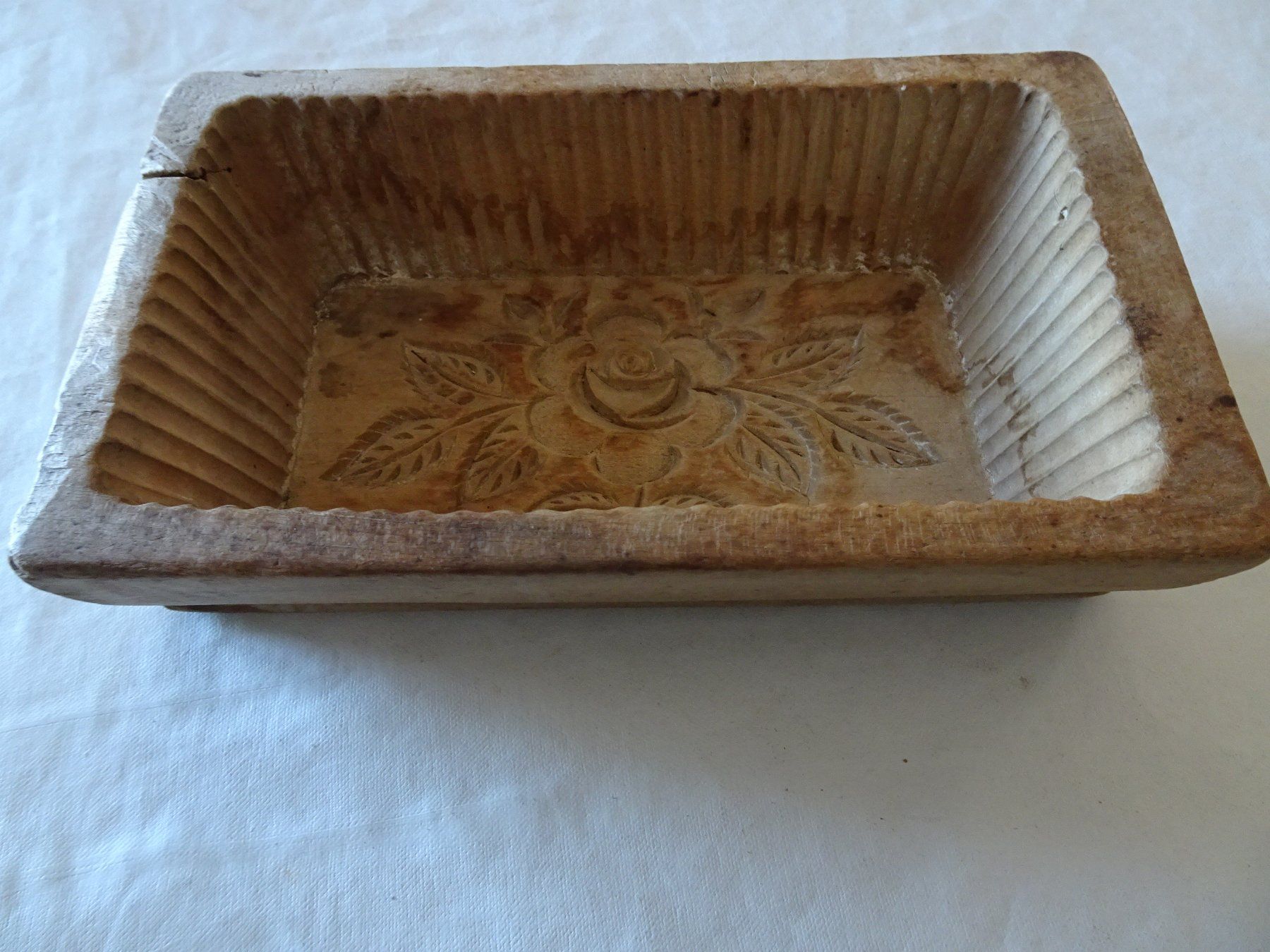 Teglie da forno: Antikes Buttermodel Holzmodel mit Schnitzerei – Usato da Siebnen venduto da niki61