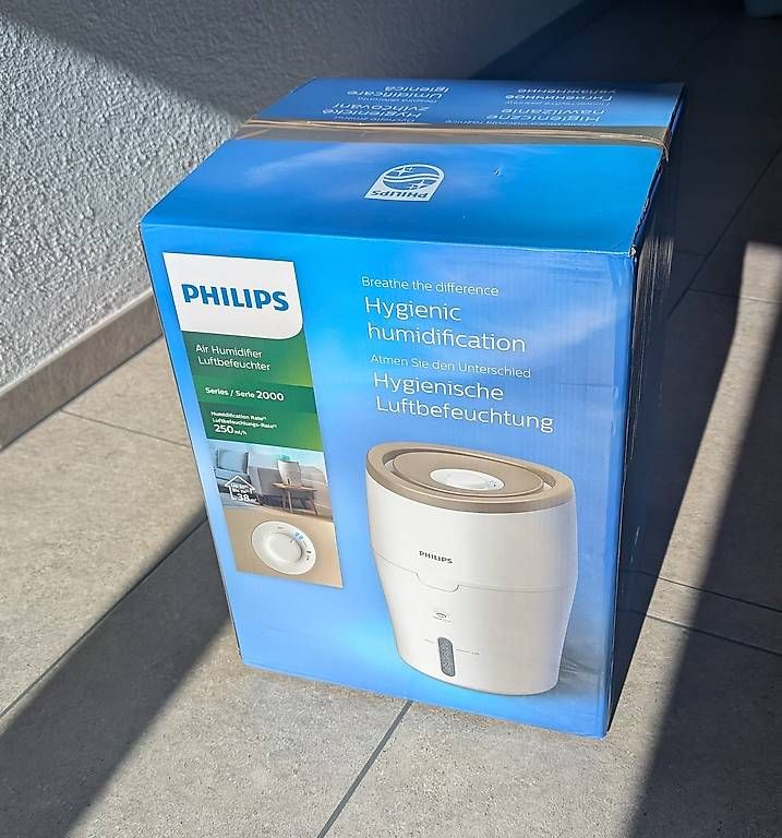 Luftbefeuchter: Philips Luftbefeuchter Serie 2000 – Gebraucht aus Unterendingen von soern2000