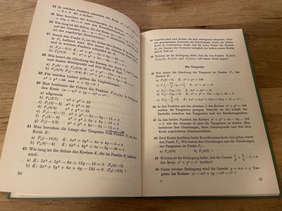 Bücher: Analytische Geometrie - E. Preisig 3. Auflage – Gebraucht aus Winterthur von cheerio97 8