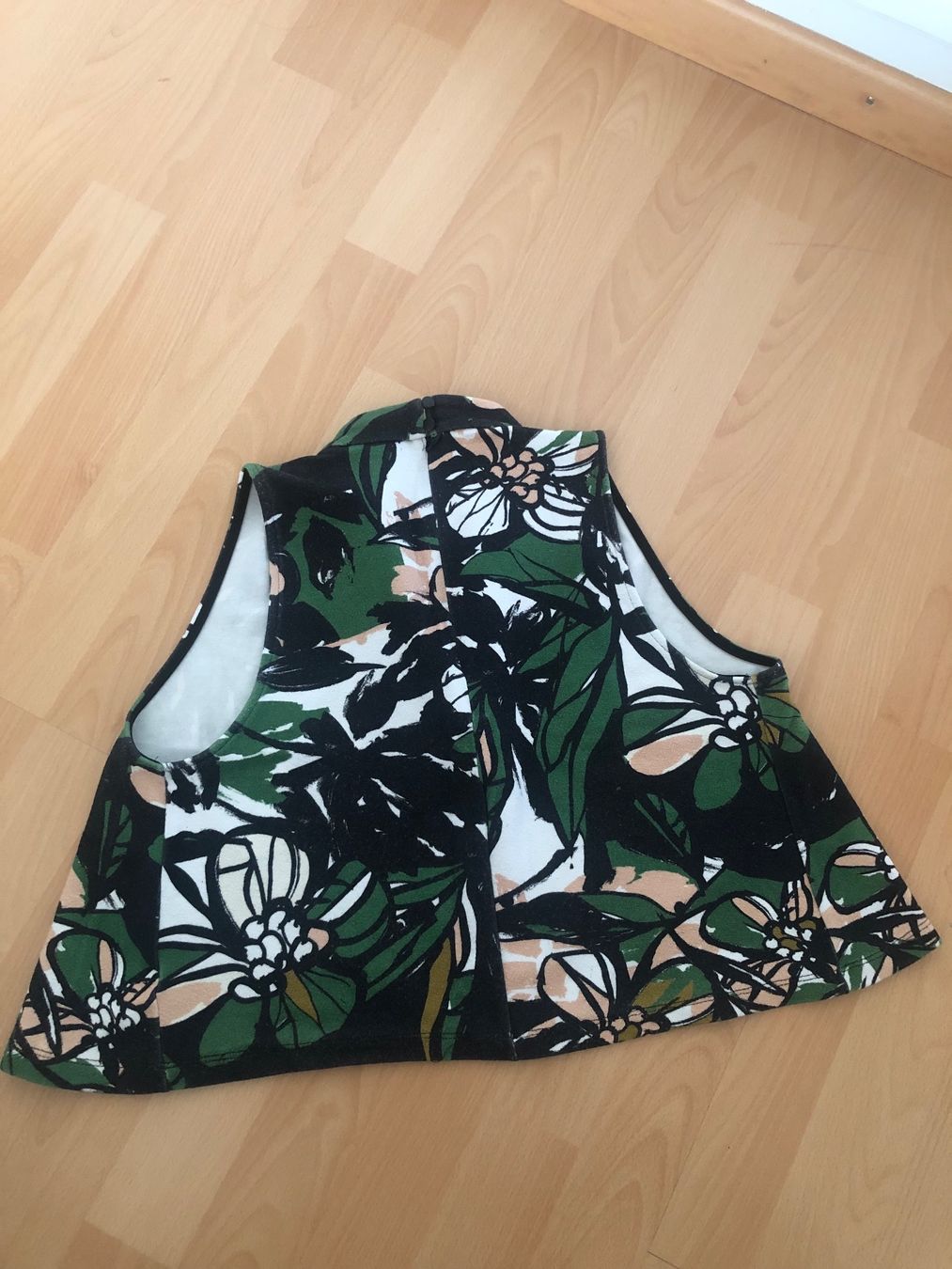 T-shirt: Shirt Gr 36 – Usato da Zürich venduto da Herbion1 2