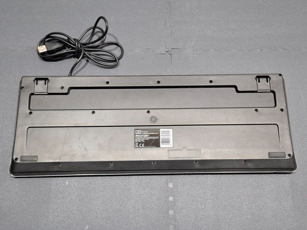 Tastiere: Clavier Speedlink LUCIDIS, rétroéclairé, noir, USB – Usato da Villars-Ste-Croix venduto da pau_8fls 1