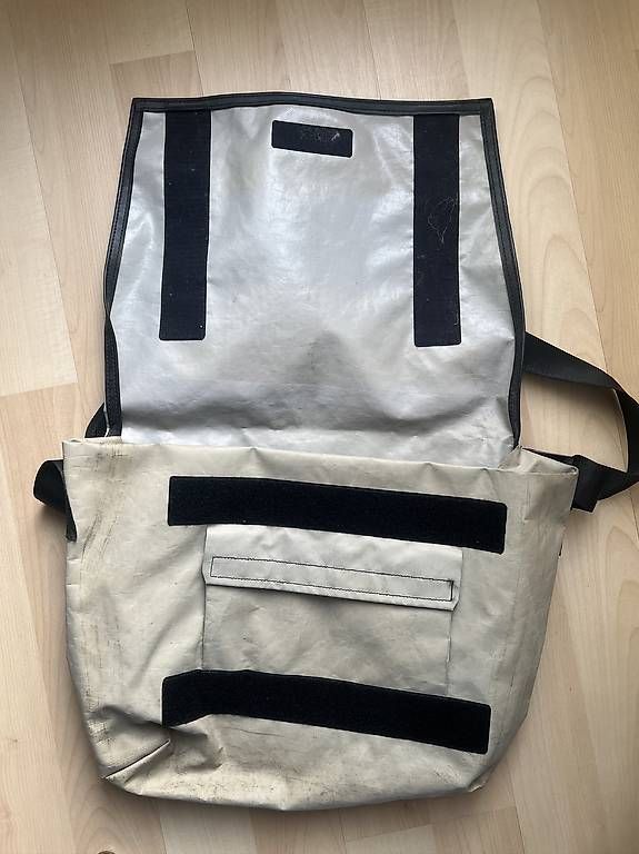 Freitag Sacs: Sehr grosse Freitag-Tasche Original – D'occasion à Elsau par azimmermann2 1