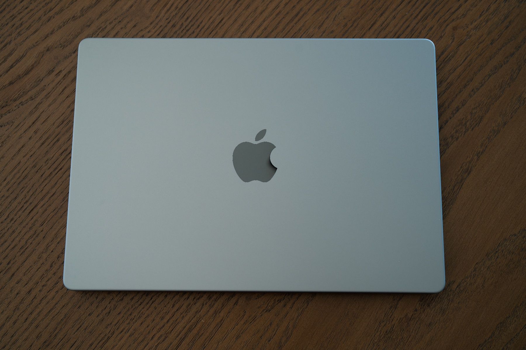 Apple Notebook: Apple MacBook Pro 2021 Notebook grau mit Originalverpackung – Usato da Ettingen venduto da Nadine_Kuenn 1