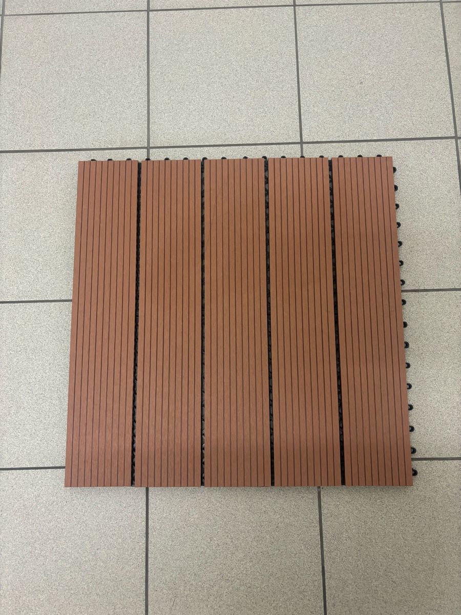 Rivestimenti per pavimenti: 3x Bodenplatte WPC 60x60cm – Nuovo (secondo la descrizione) da Domat/Ems venduto da Kool01