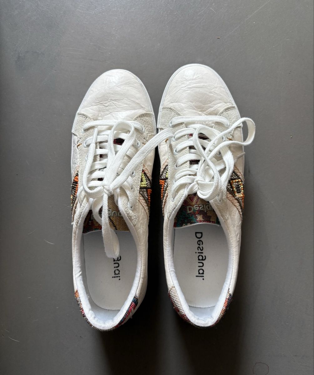 Desigual Scarpe da donna: Bellissime sneaker Desigual – Usato da Chiasso venduto da myt_k8rf