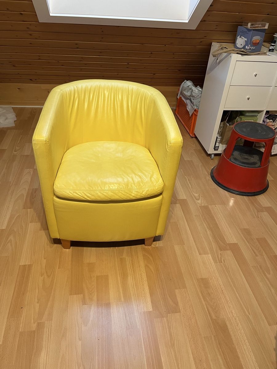 Sedie: Leder Stuhl  – Usato da Niederwil AG venduto da Xirt65 1
