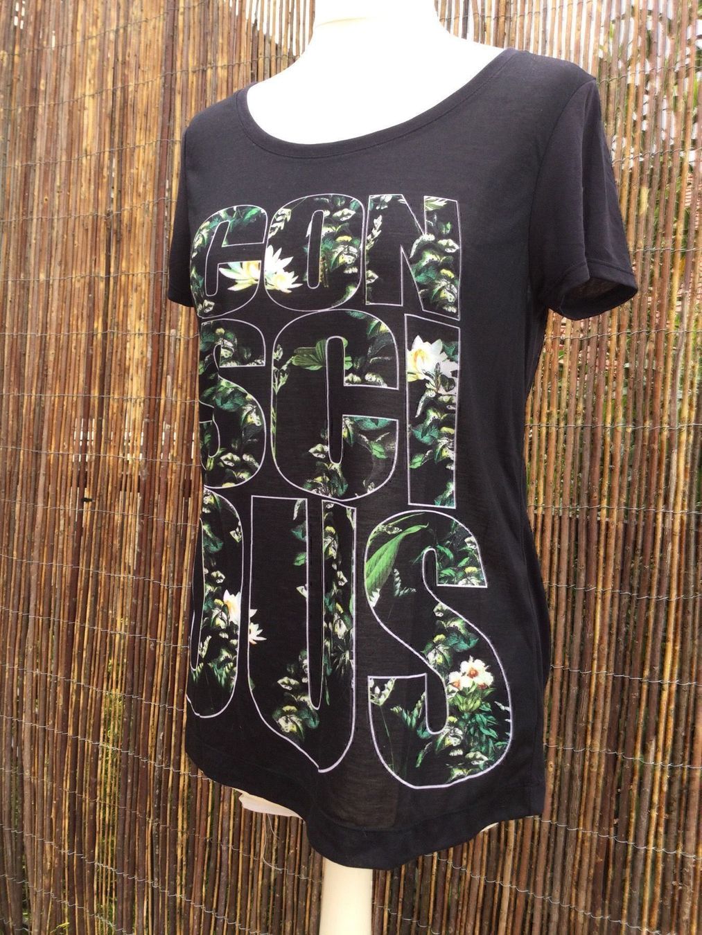 H&M T-Shirts: T-shirt noir CONSCIOUS, taille S – Neu (gemäss Beschreibung) aus Agiez von chouchanelle 2