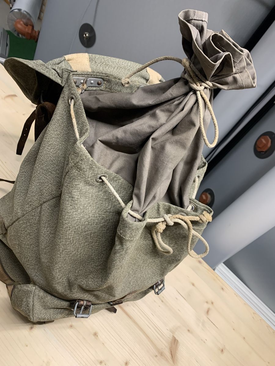 Schweizer Armee Zaini: Militär Rucksack 50 Jahre – Usato da Grüningen venduto da Matyi21 2