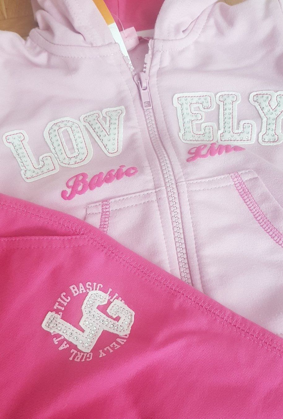 Lotti & Set di vestiti: 2-teil. Set Rosa/Pink 80/86 oder 92/98 – Nuovo e nell'imballaggio originale da Turbenthal venduto da sch_s72n 3