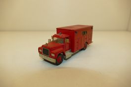 Solido 1:60: Mack Pompier