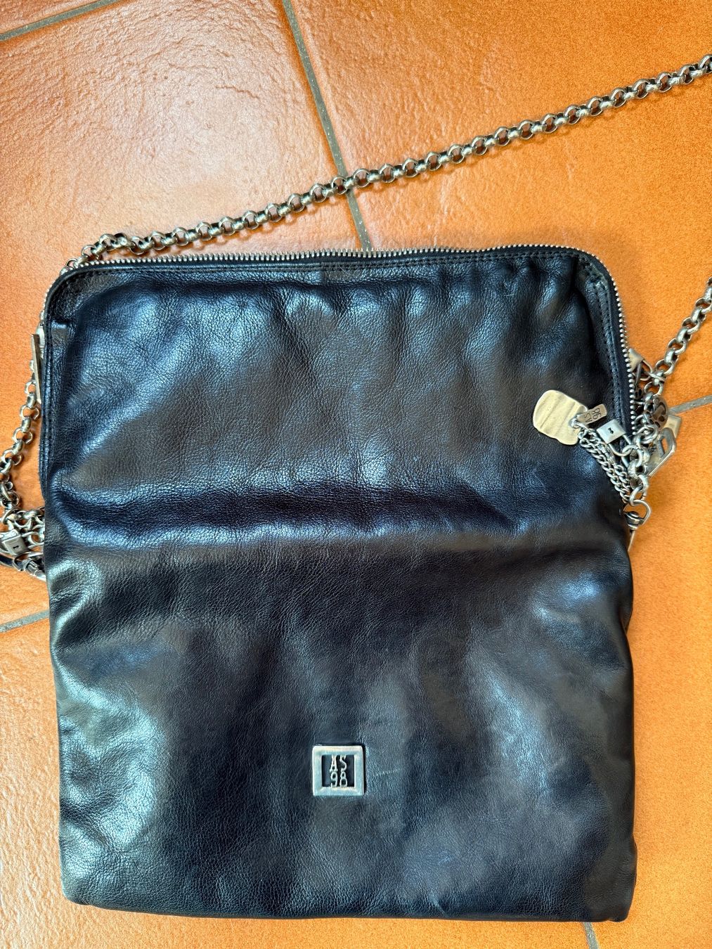 As98 Borse da donna: Borsa a tracolla AS98 in pelle nera – Nuovo (secondo la descrizione) da Bellinzona venduto da bul_mvy5 1
