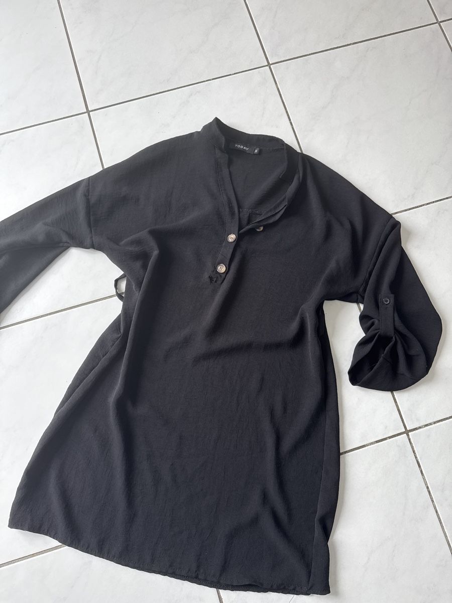 T-shirt: Unstandsshirt Gr M – Usato da Zell ZH venduto da Guffos