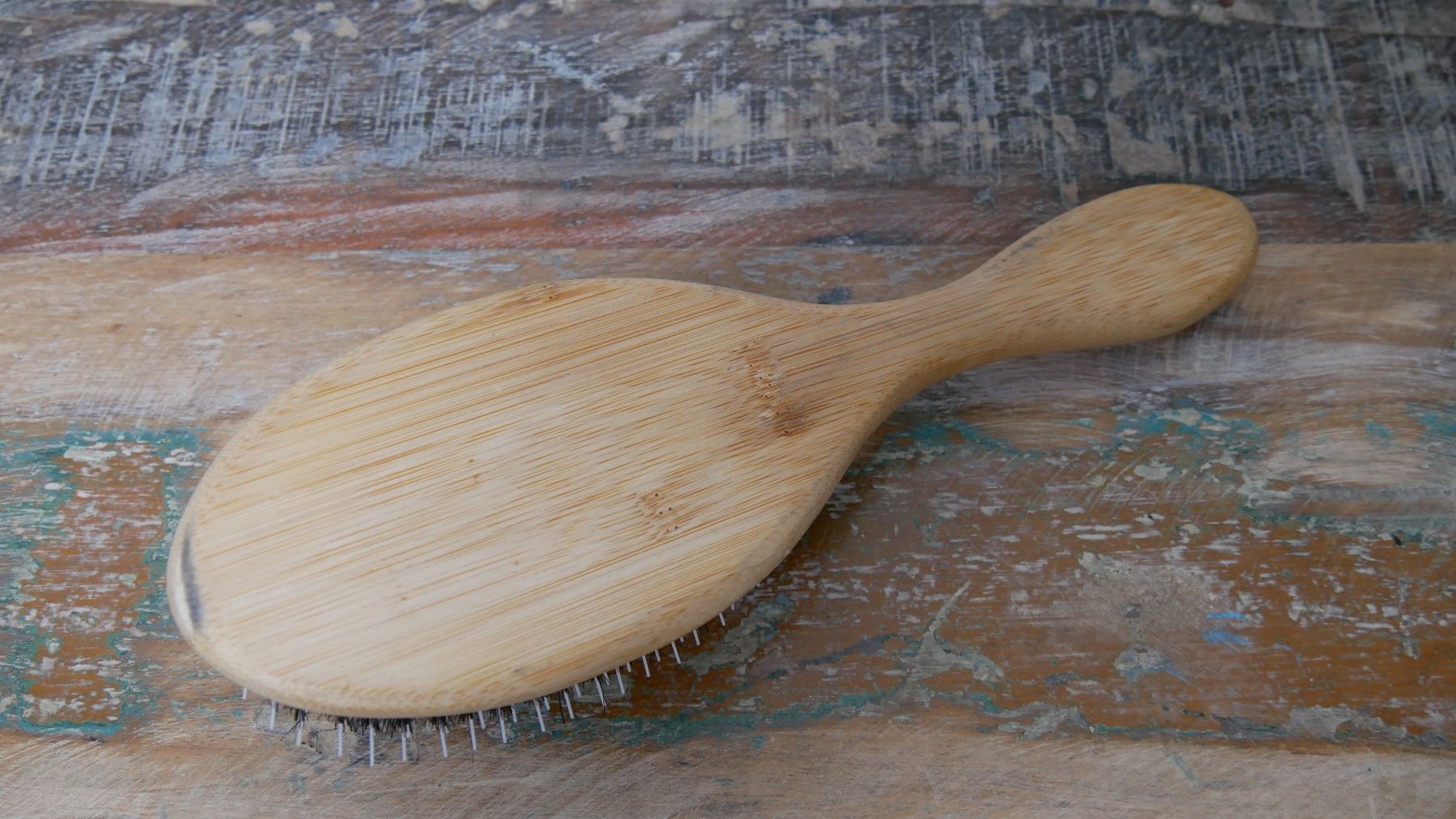 Altro per la cura dei capelli: Haarbürste Holz Naturborsten – Usato da Zürich venduto da julia_vina 1