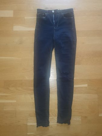 Dunkelblaue Damen Jeans mit Rissen, Grösse 36/S
