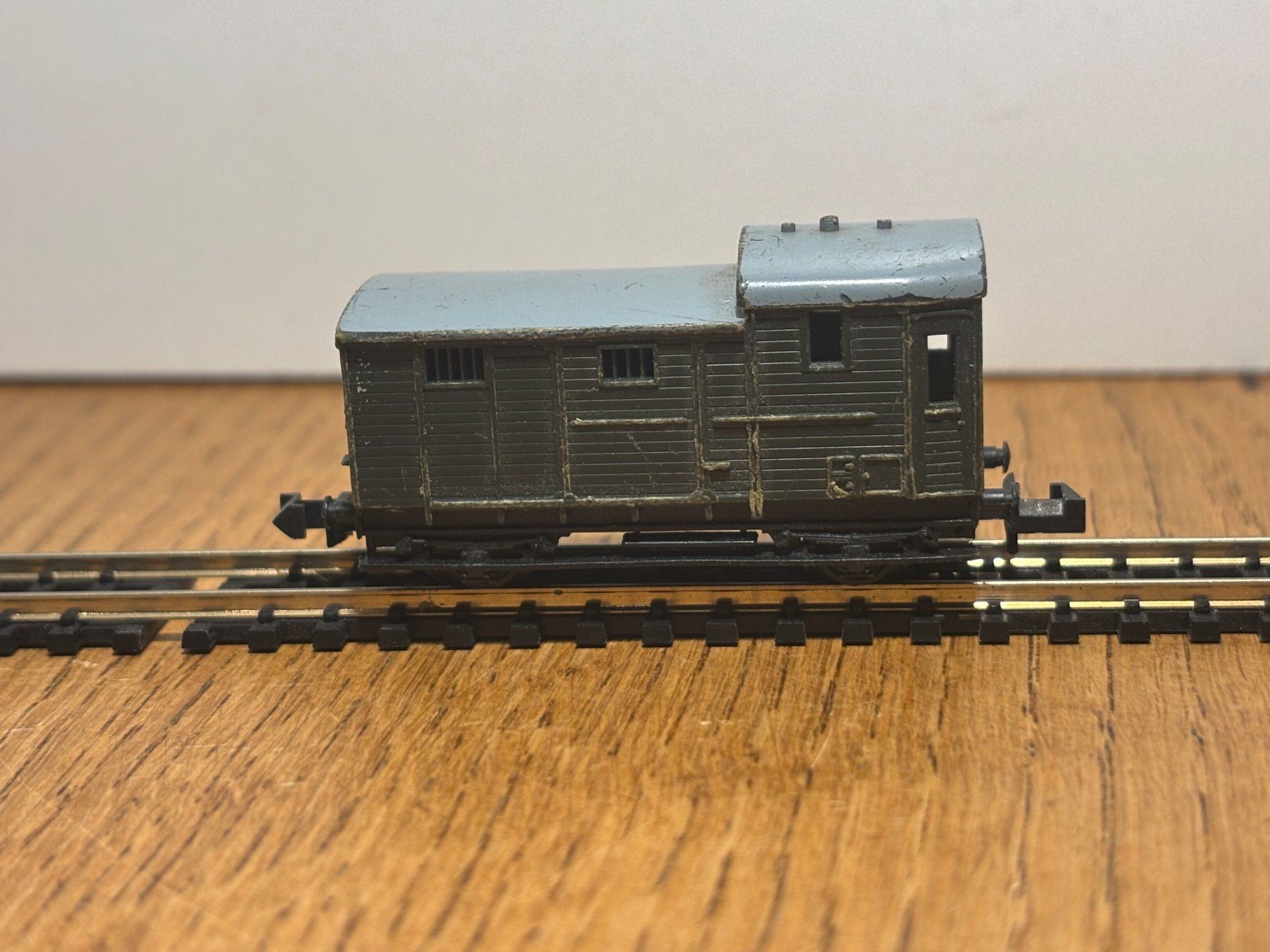 Modellini di ferrovie: M0856: Oldtimer Schlusswagen (Spur N) – Usato da Birsfelden venduto da Birs_25 1