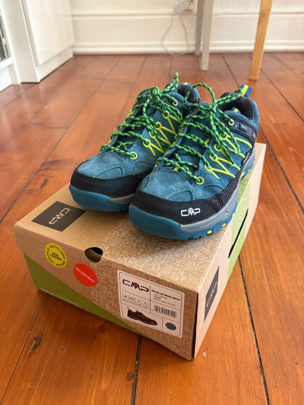 CMP Scarpe per ragazzi: Chaussures imperméable CMP enfants EU 38 – Usato da Satigny venduto da Suisse_gigi