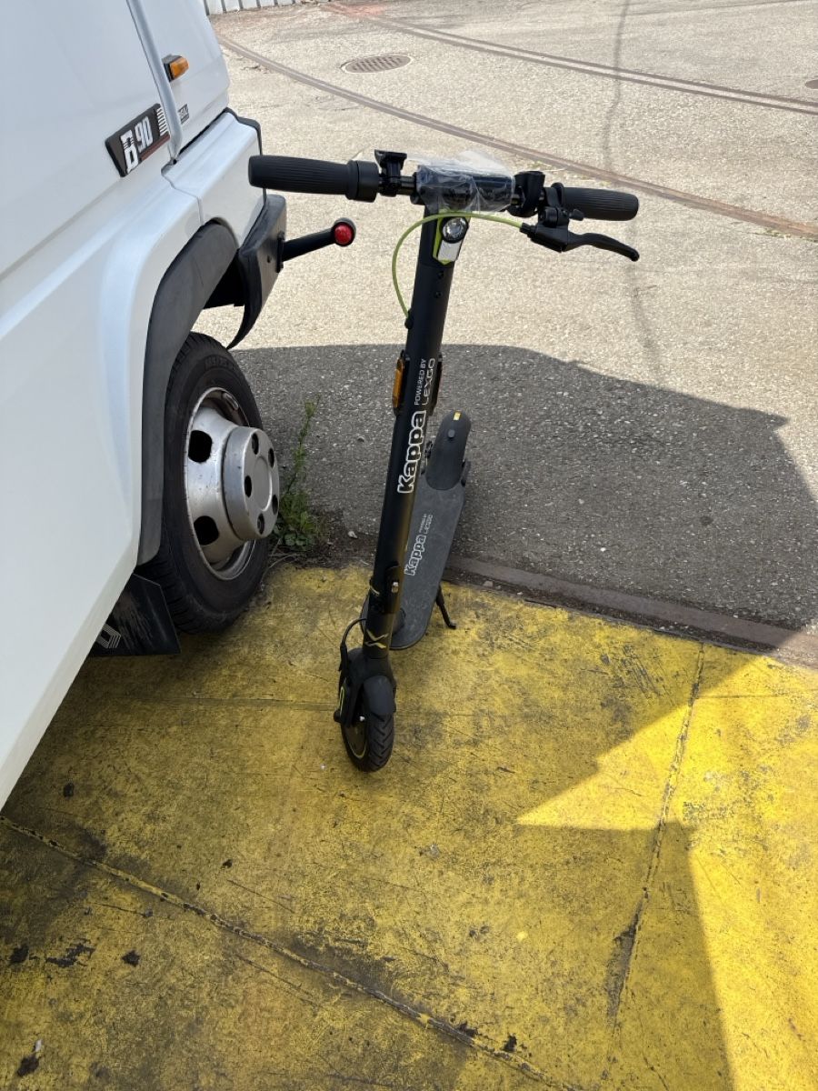 Scooter: Kappa Elektro Tretroller Lexgo - Sommer Angebot – Usato da Zofingen venduto da merc212 1