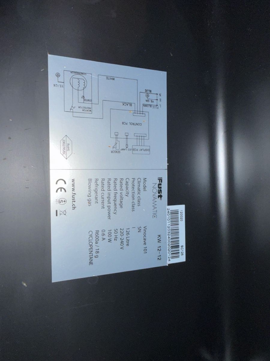 Frigoriferi: Spacious Wine Cooler for Perfect Storage - Great Condition – Nuovo (secondo la descrizione) da Neirivue venduto da naz_z28w 2