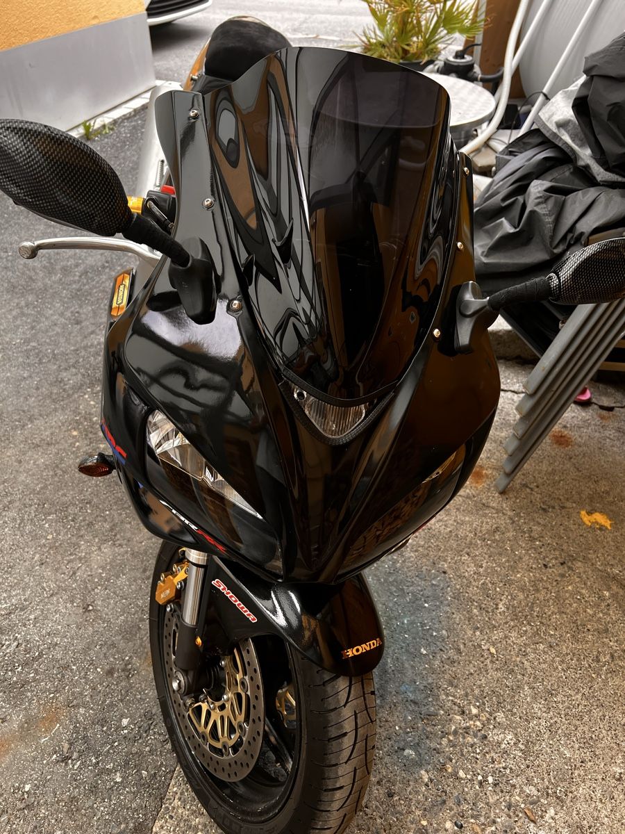 Honda Strada: Honda CBR900RR black – Usato da Walenstadt venduto da Memphis04 1