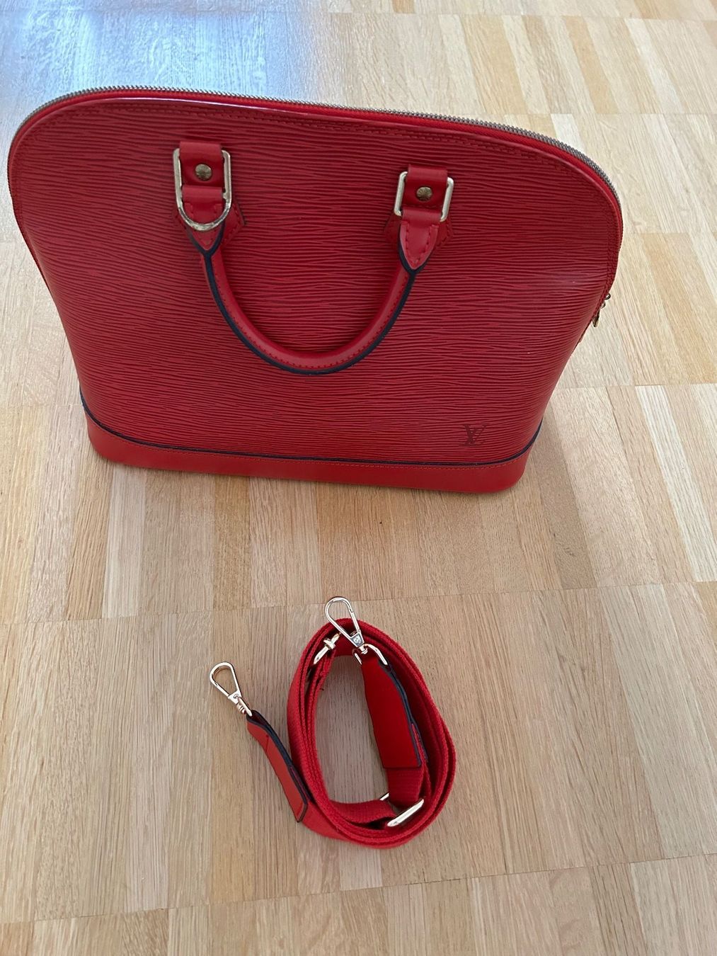 Louis Vuitton Borse da donna: Louis Vuitton Alma PM rot – Usato da Glashütten venduto da ganadora 2