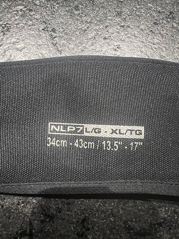 Protezioni & Imbottiture: Bauer Eishockey Halsschutz NG NLP7 Core Senior – Usato da Arlesheim venduto da SKA_4144 1