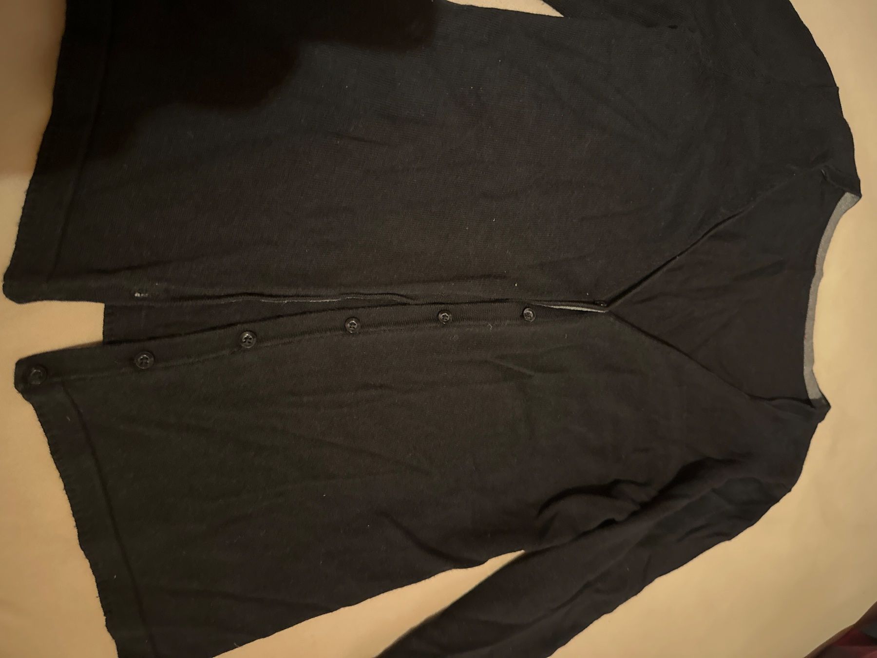 S.Oliver Giacche: Schwarze Strickjacke von St. Oliver Grösse S – Usato da Schaffhausen venduto da ann_g6tx 1