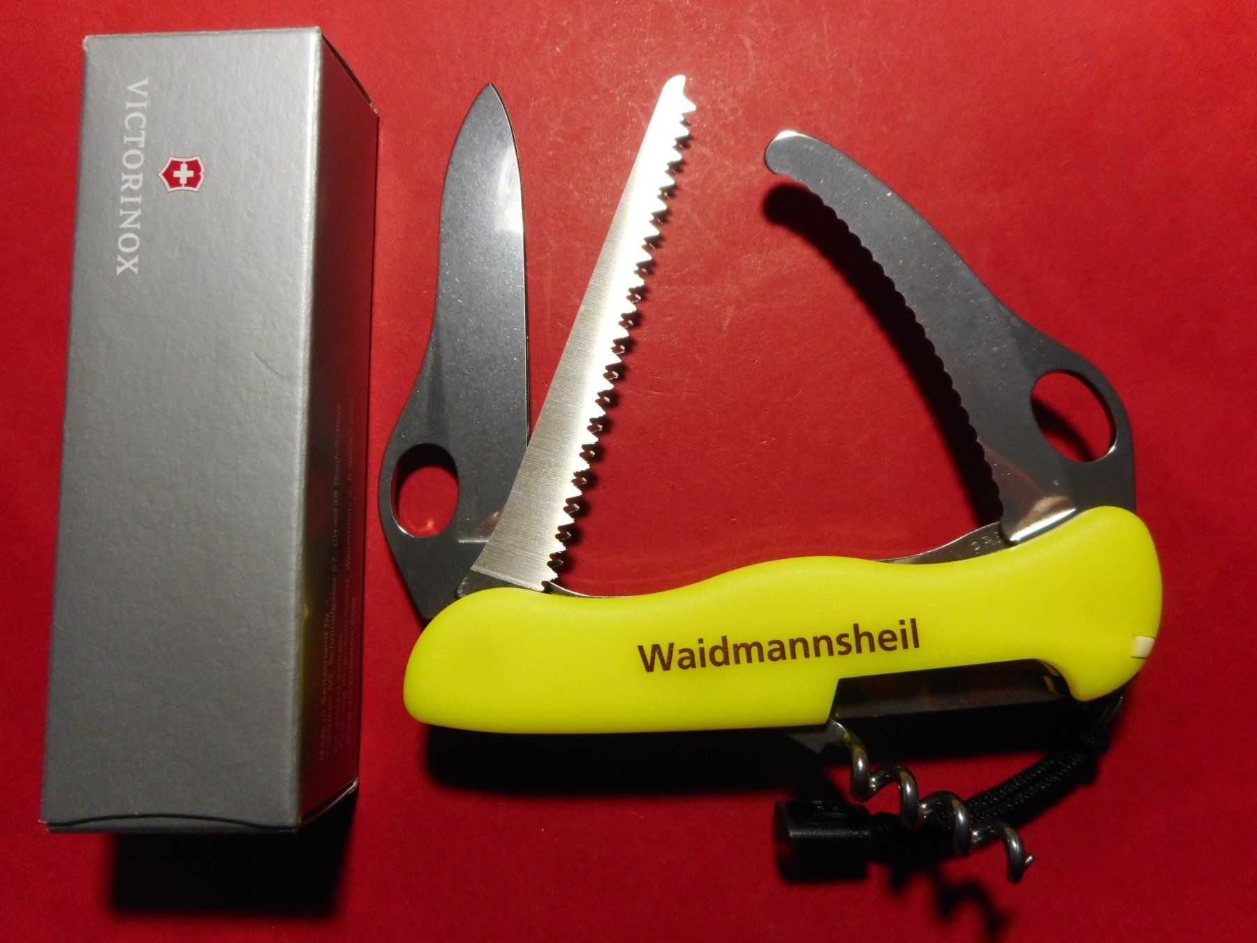 Victorinox Coltelli tascabile: Victorinox  Hunter XT Stayglow – Nuovo e nell'imballaggio originale da Rotkreuz venduto da Hubbil 1