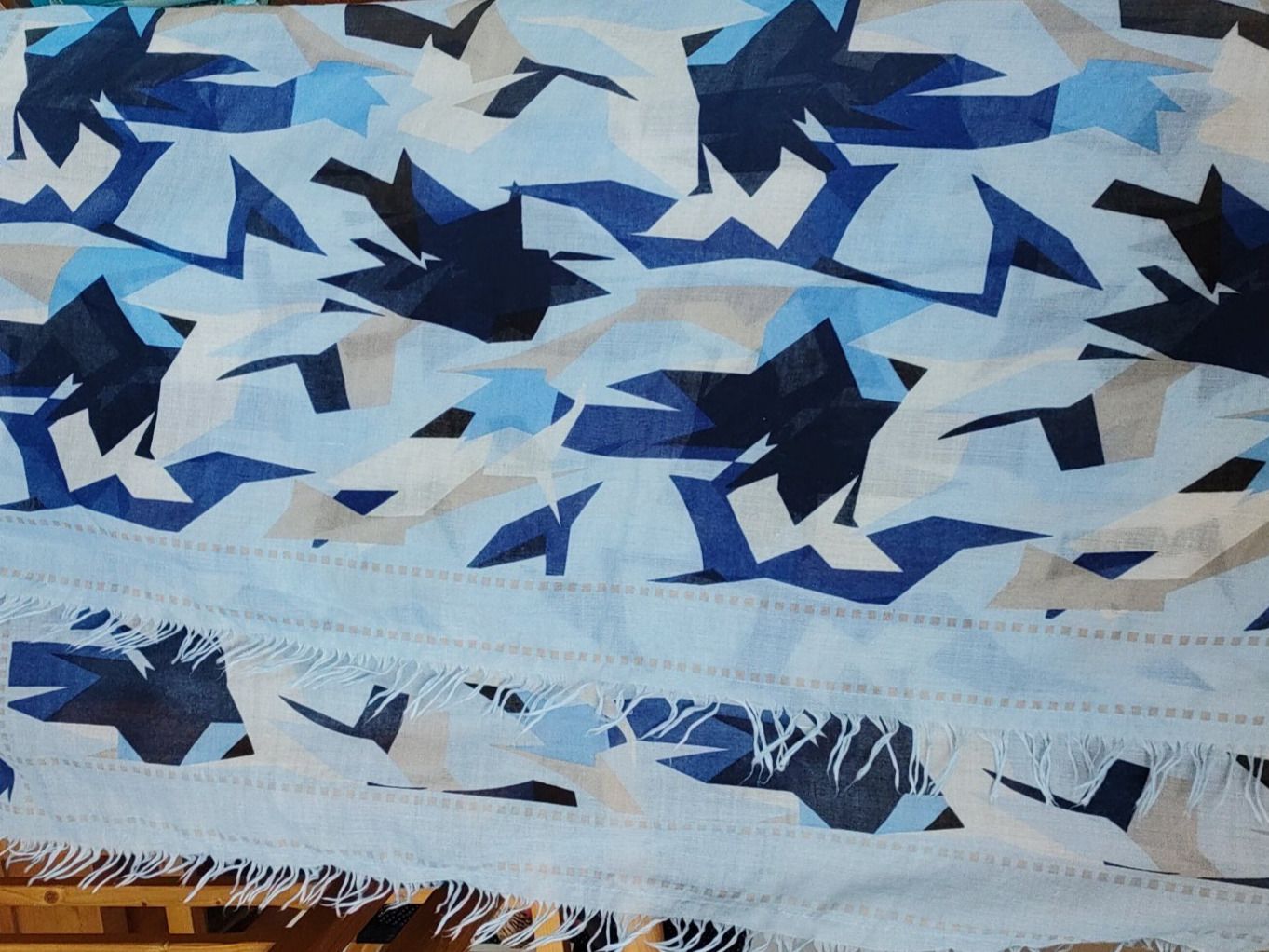 Foulard & Sciarpe: Foulards – Usato da La  Tour-de-Trême venduto da Kotochunko 2