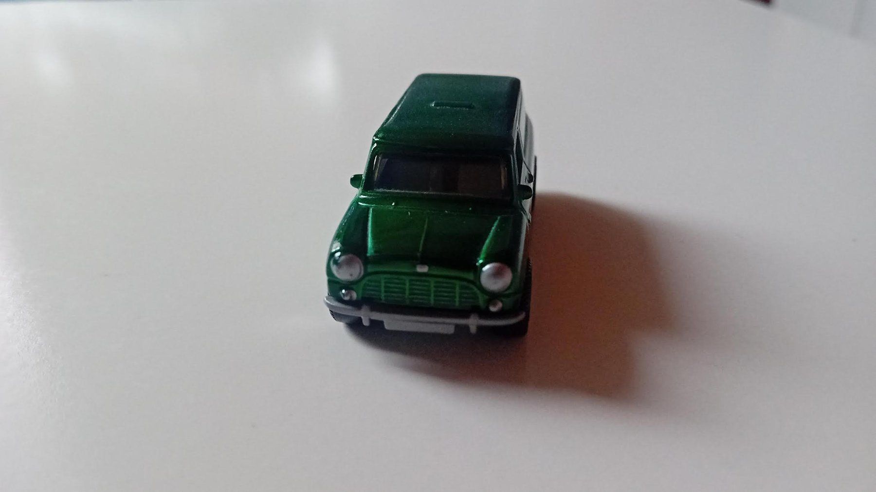 Matchbox Modellini d'auto: Austin Mini Van 1965 1:51 Matchbox – Nuovo (secondo la descrizione) da Salez venduto da Robe12 4