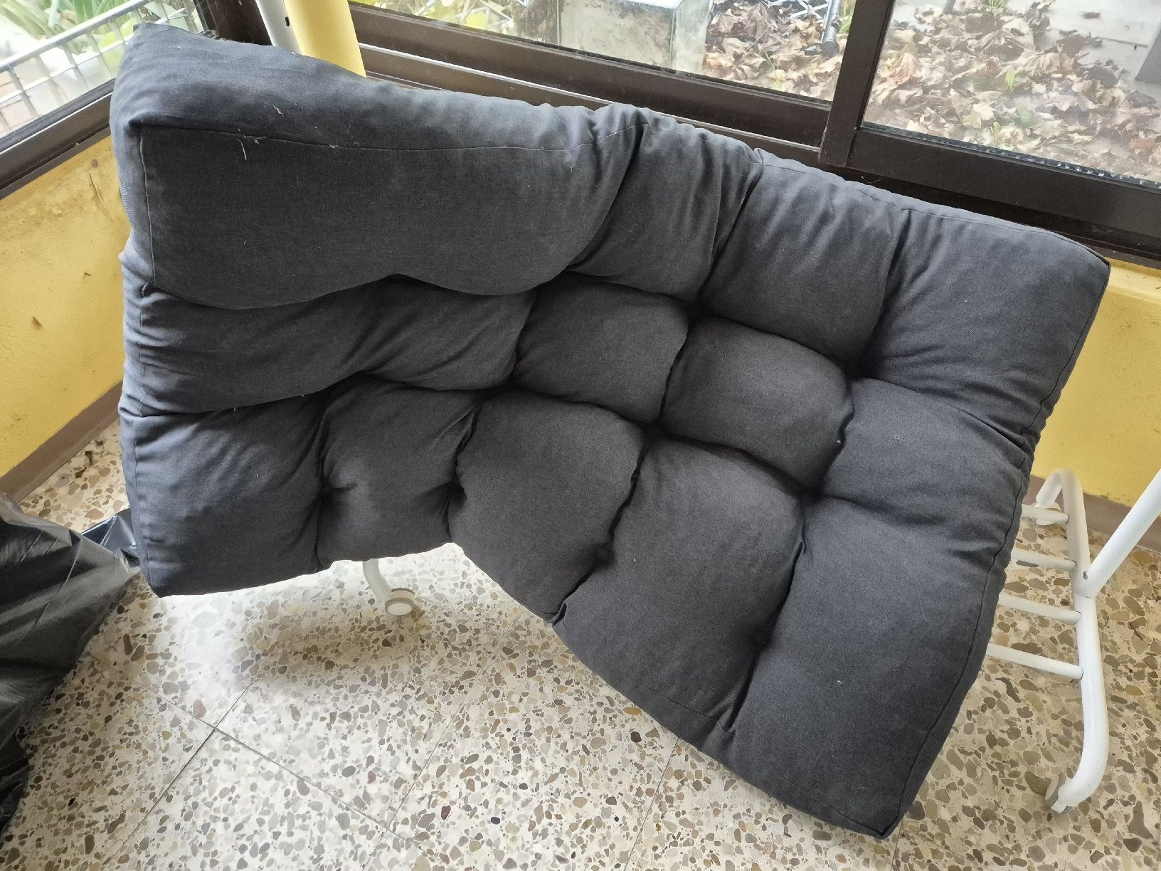 Divani: Palettensofa inkl. Auflage – Usato da Aegerten venduto da Herbst_ 1