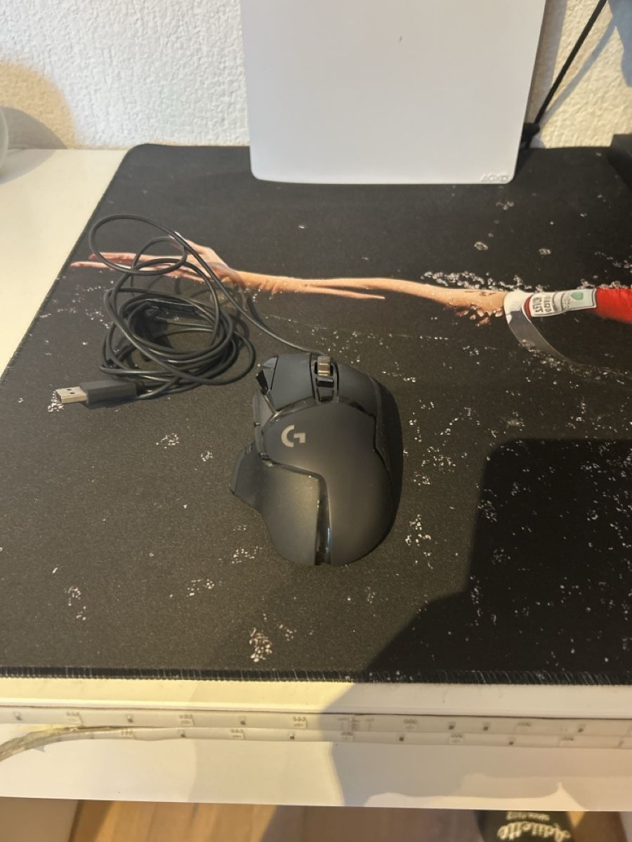 Logitech Mouse: Logitech Maus (gaming) fast neu! – Nuovo (secondo la descrizione) da Grosshöchstetten venduto da ram_f7mg 1