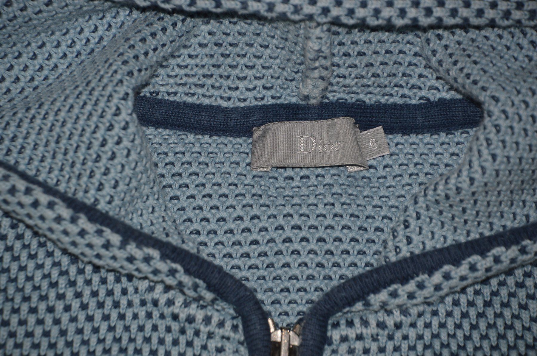 Dior Maglioni & Felpe: Christian Dior Kapuzenpullover / Sweatshirt à capuche .6 – Usato da Collonges venduto da Auganien 6