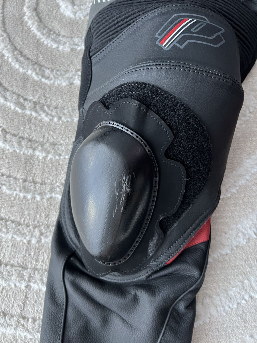 Pantaloni: Probiker Motorradhose Leder Gr. EU 26 – Nuovo (secondo la descrizione) da Dübendorf venduto da arb_xm9b 3