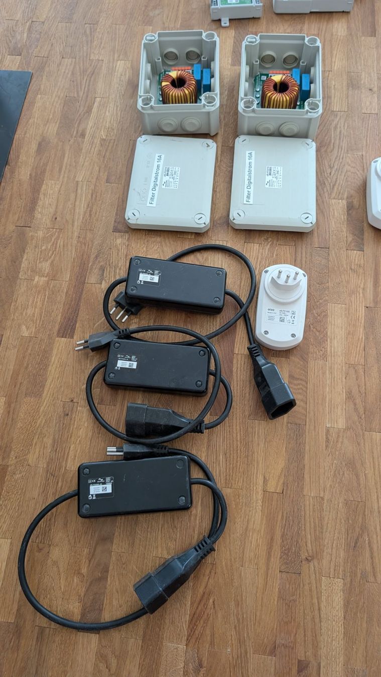 DigitalSTROM Componenti elettronici: digitalSTROM Smarthome Komplettpaket – Usato da Münchenbuchsee venduto da heinz-5 4