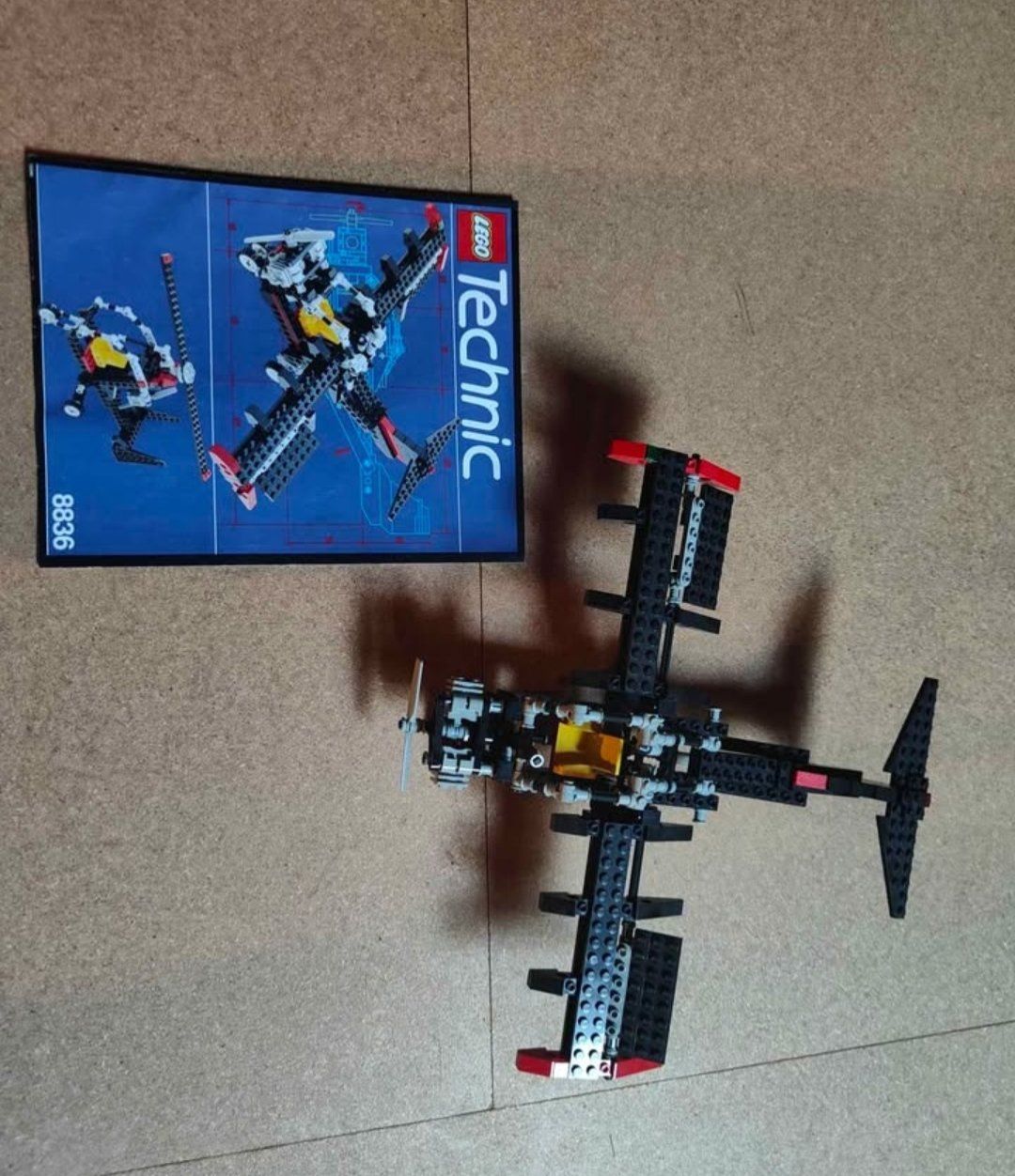 Technics Kit di costruzioni: Flieger Lego Technics – Usato da Zollikofen venduto da Cecilia18