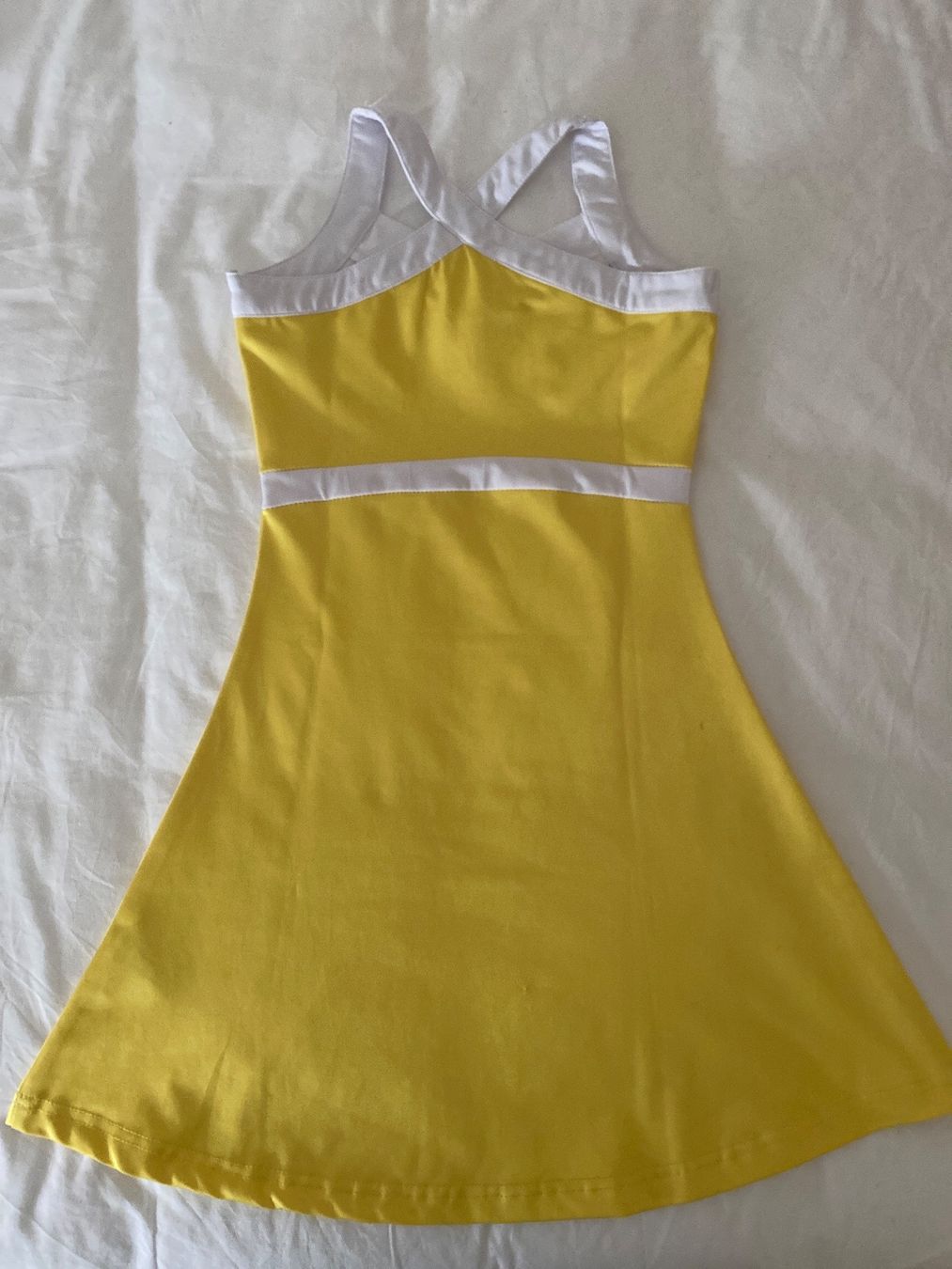 Vestiti & Gonne: Tenniskleid 110 (5-6 J) – Usato da Kilchberg ZH venduto da ana_k6cn 1